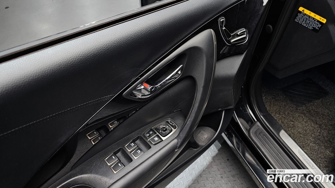 Hyundai Grandeur 2014