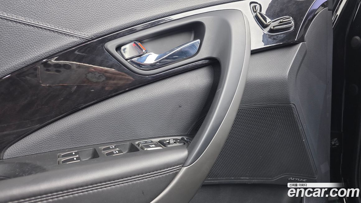 Hyundai Grandeur 2013