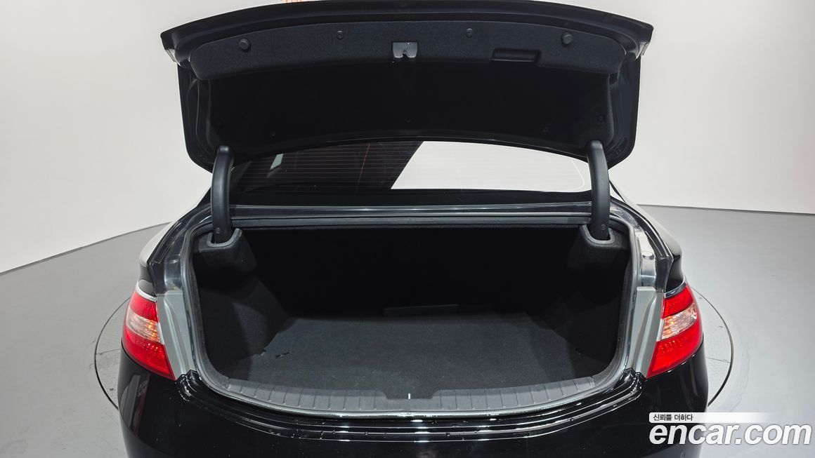 Hyundai Grandeur 2013