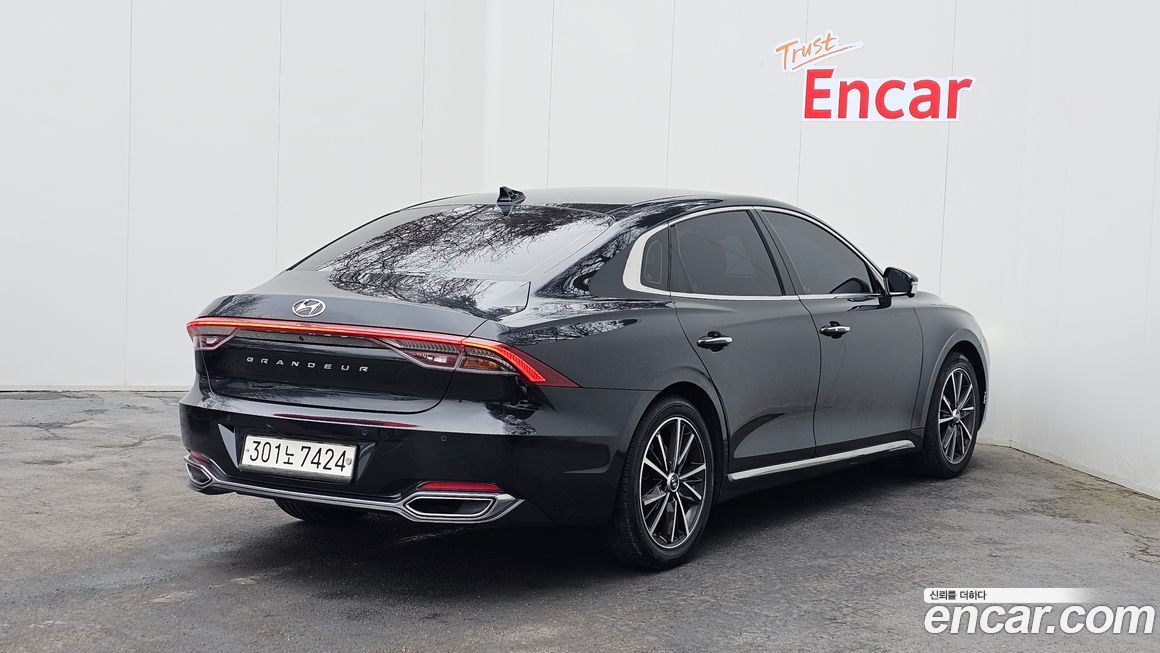 Hyundai Grandeur 2020