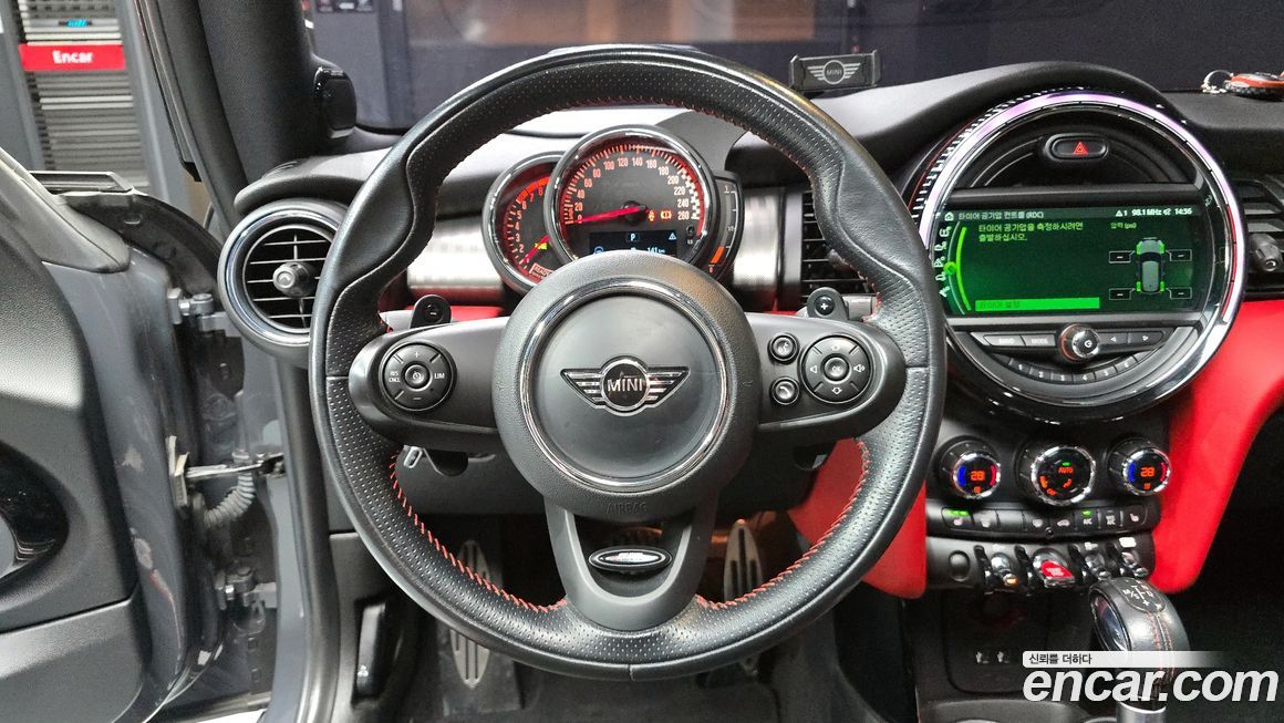 Mini Cooper 2019