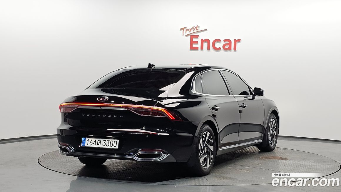 Hyundai Grandeur 2020