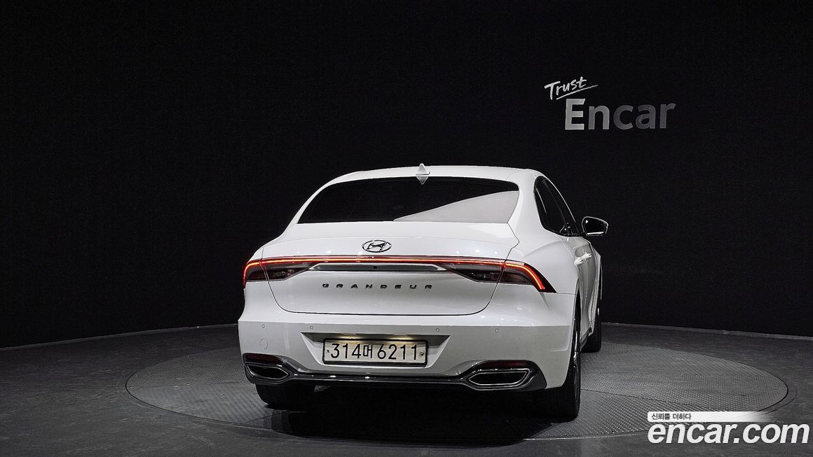 Hyundai Grandeur 2022