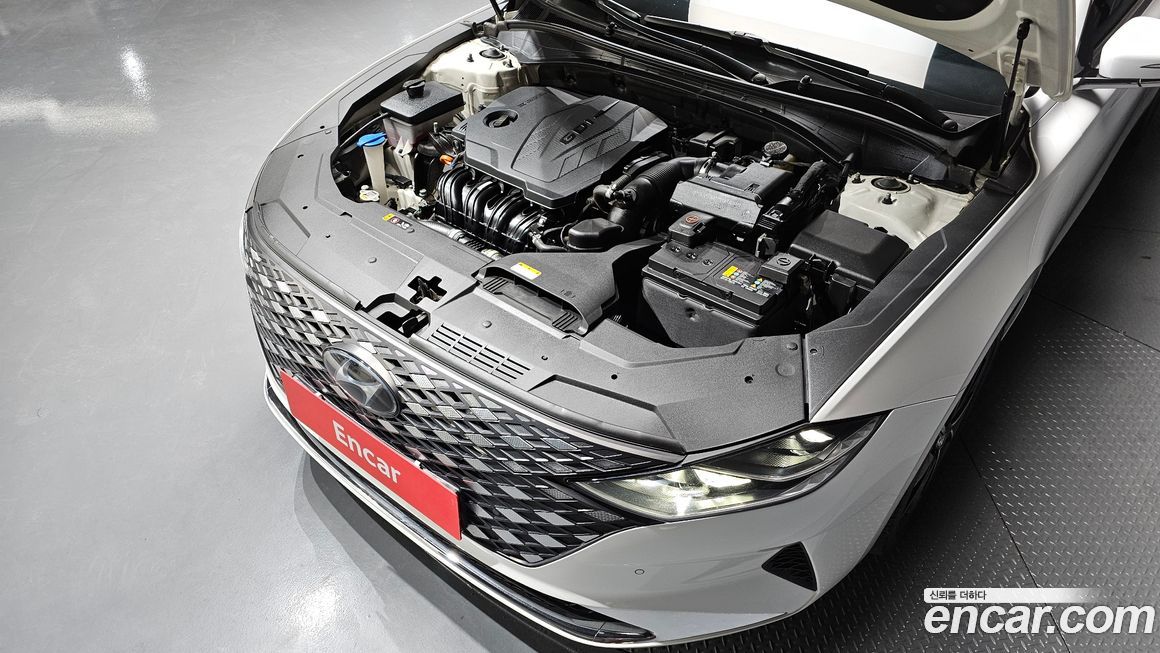 Hyundai Grandeur 2022