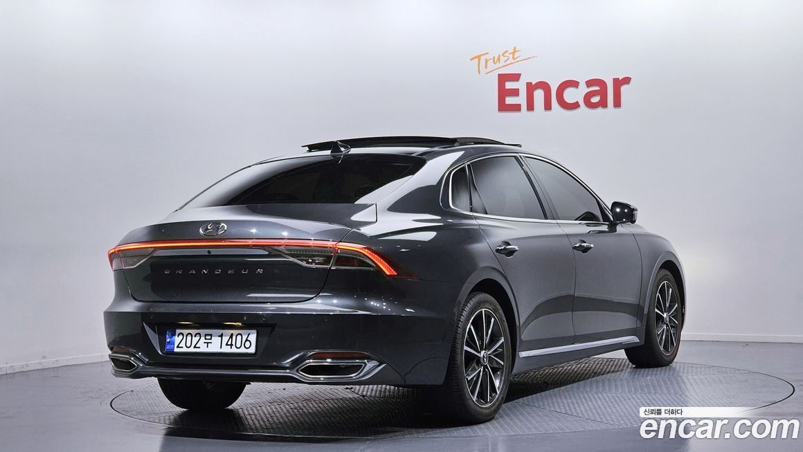 Hyundai Grandeur 2022
