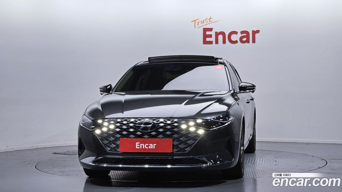 Hyundai Grandeur 2022