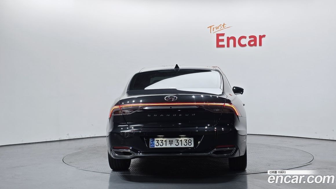 Hyundai Grandeur 2022