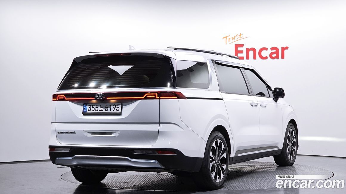 Kia Canival 2021