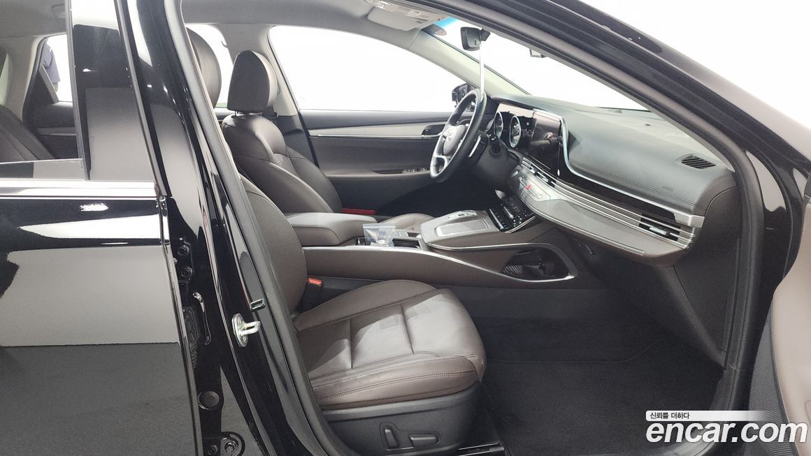 Hyundai Grandeur 2021