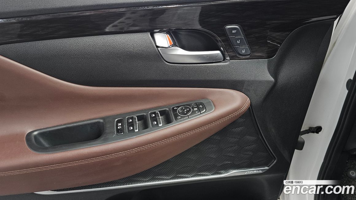 Hyundai Santafe 2020