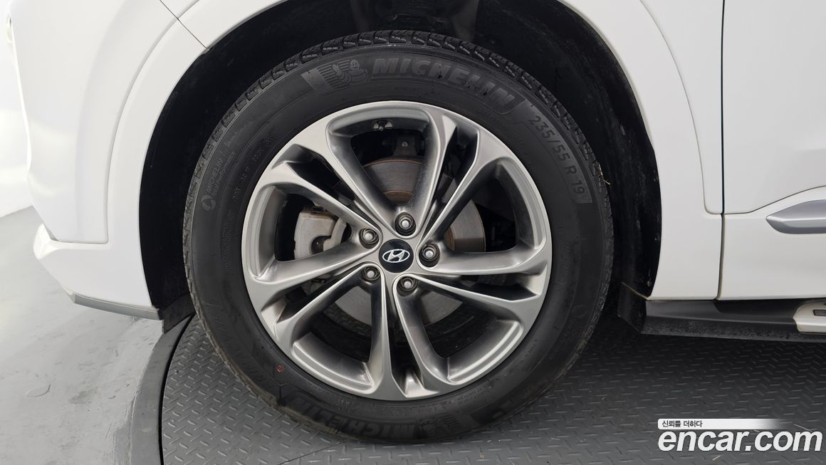 Hyundai Santafe 2020