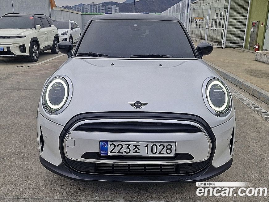 Mini Cooper 2024