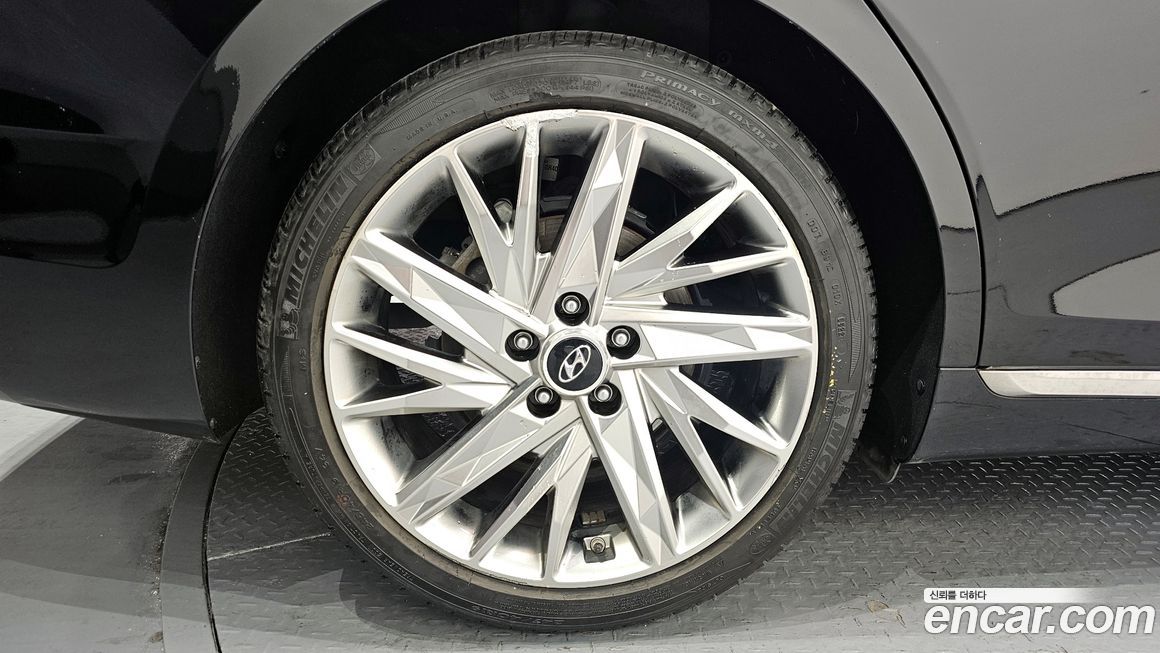 Hyundai Grandeur 2023