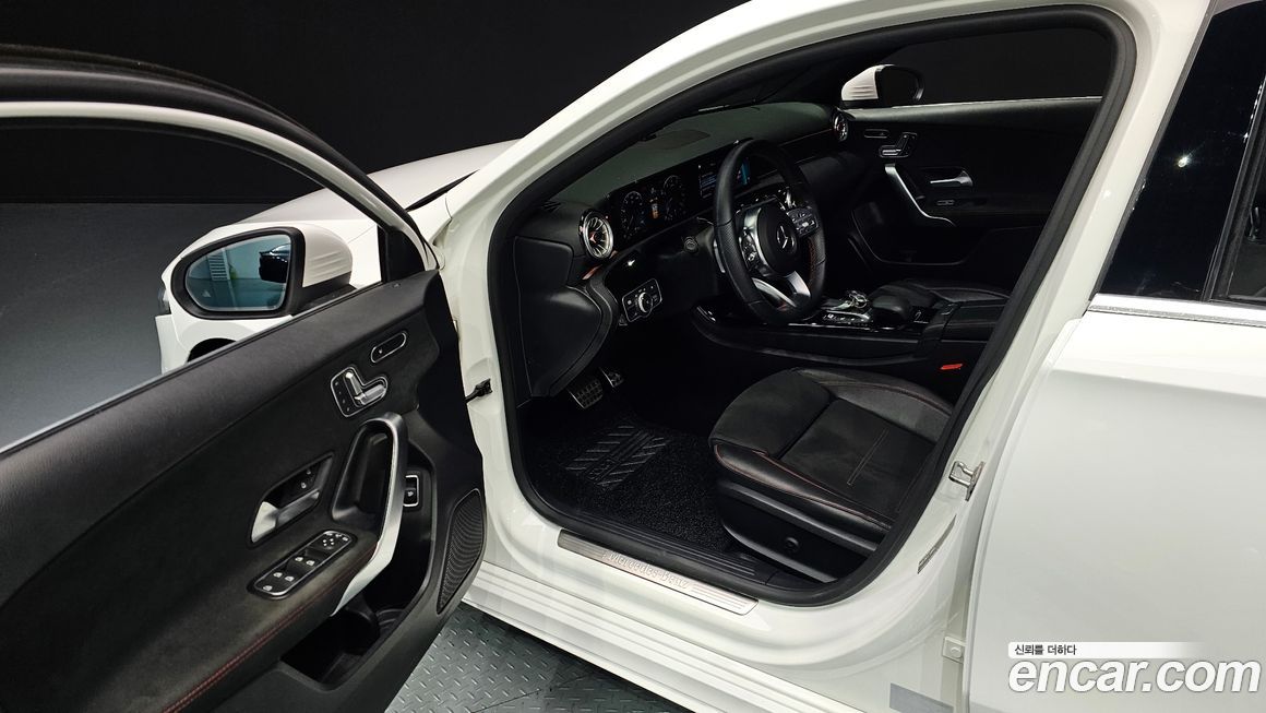 Mercedes-Benz A-Class 2022