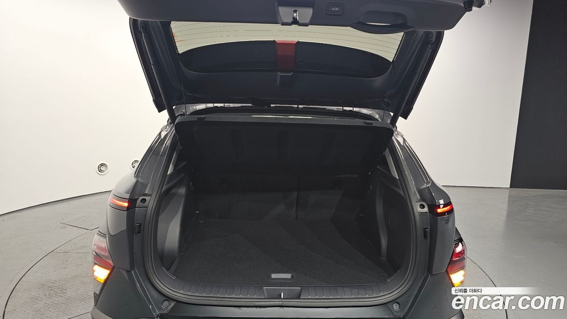 Hyundai Kona 2025