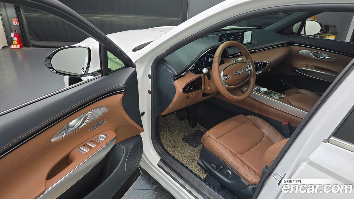 Genesis GV70 2023