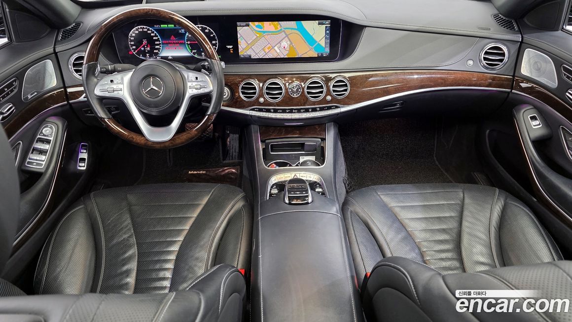 Mercedes-Benz S-Class 2020
