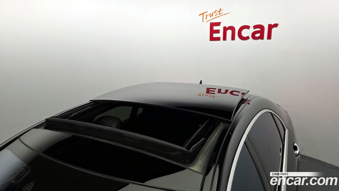 Mercedes-Benz S-Class 2020