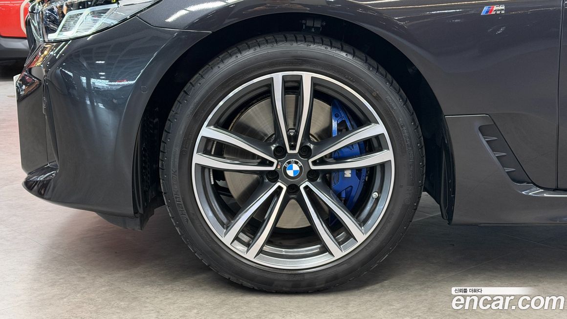 BMW Gran Turismo 2024