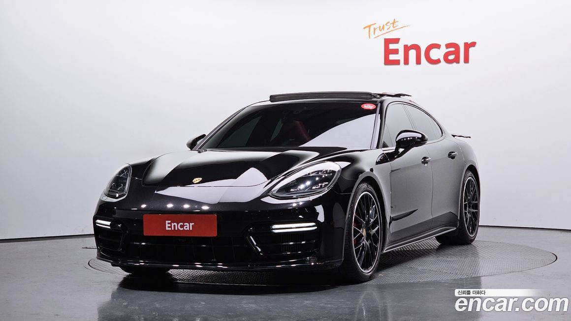 Porsche Panamera 2020
