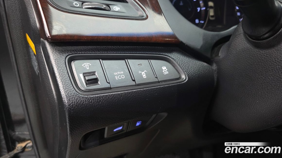 Hyundai Grandeur 2011