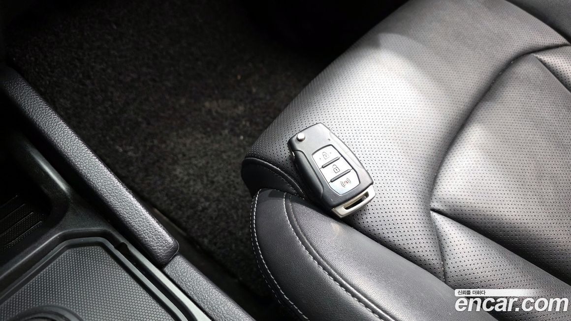 KG_Mobility_Ssangyong Rexton 2020