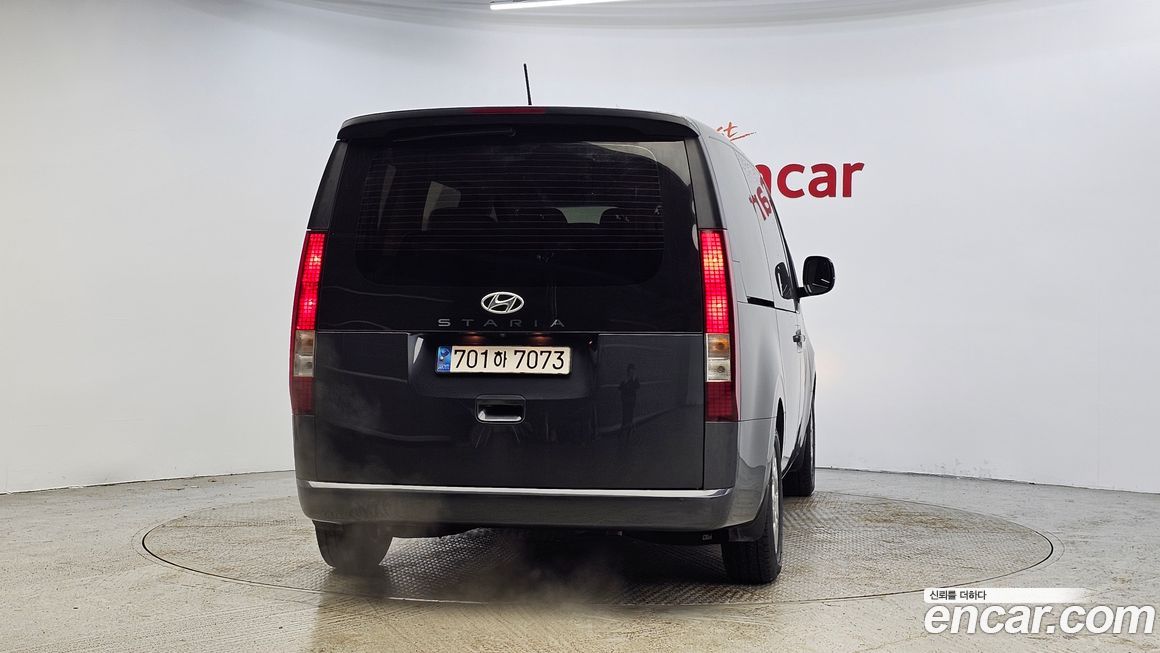 Hyundai Staria 2023