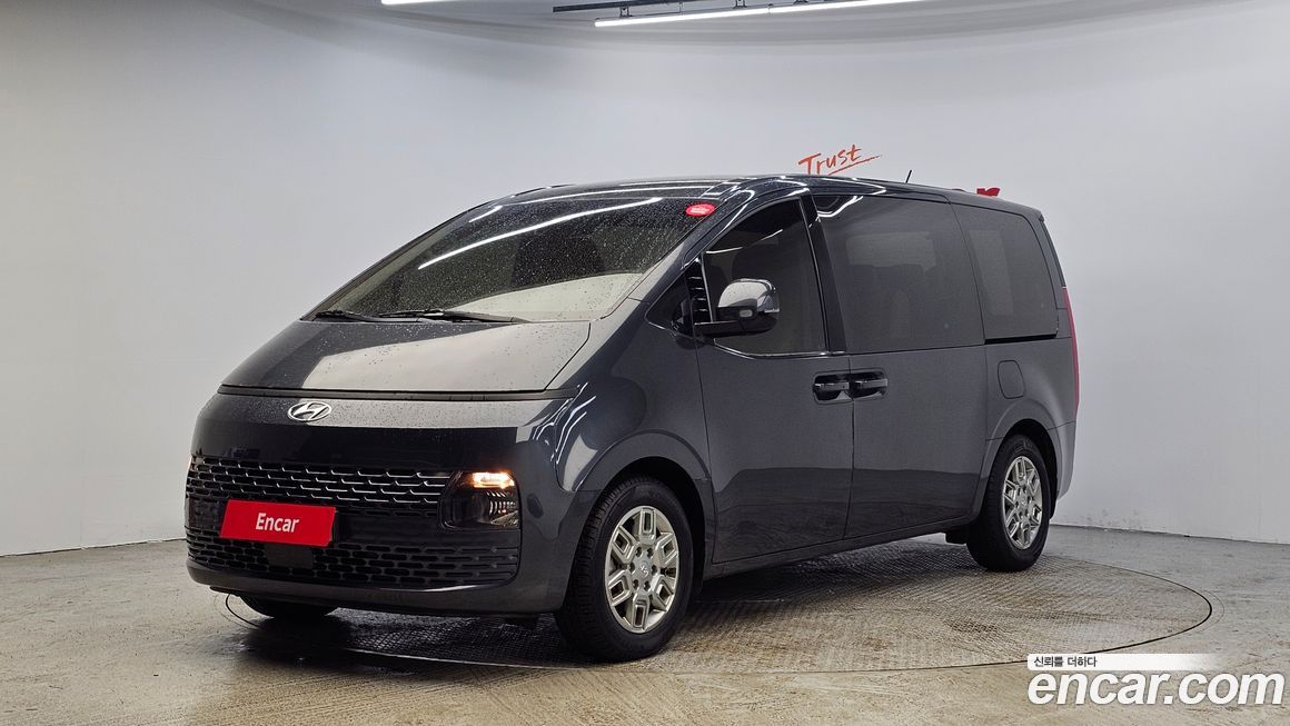 Hyundai Staria 2023