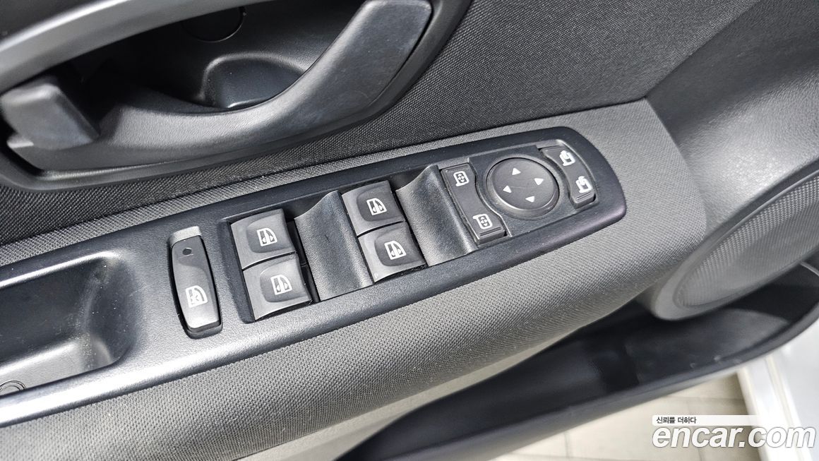 Renault-KoreaSamsung SM3 2016