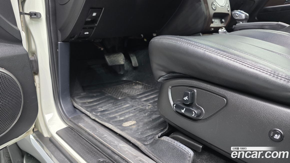 KG_Mobility_Ssangyong Rexton 2014