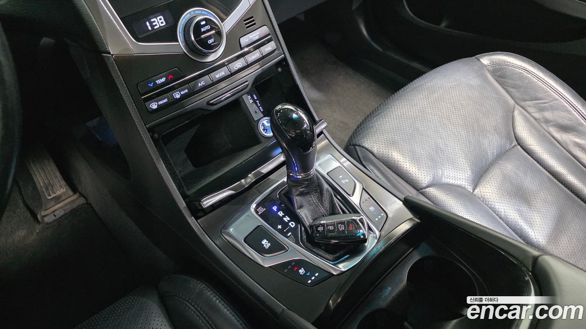 Hyundai Grandeur 2015