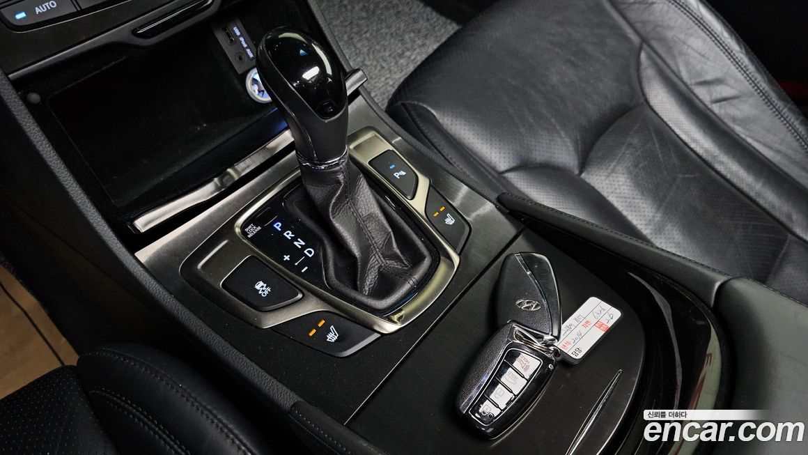 Hyundai Grandeur 2014