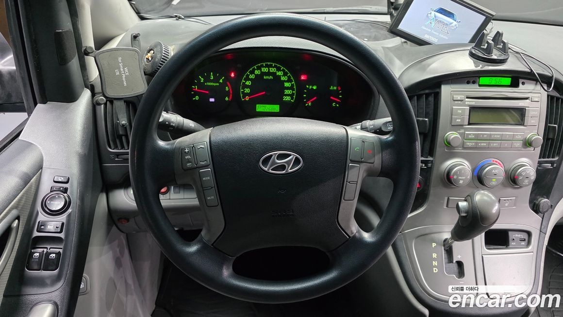 Hyundai Starex 2013