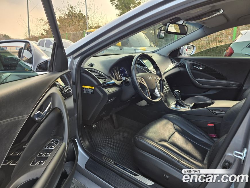 Hyundai Grandeur 2015