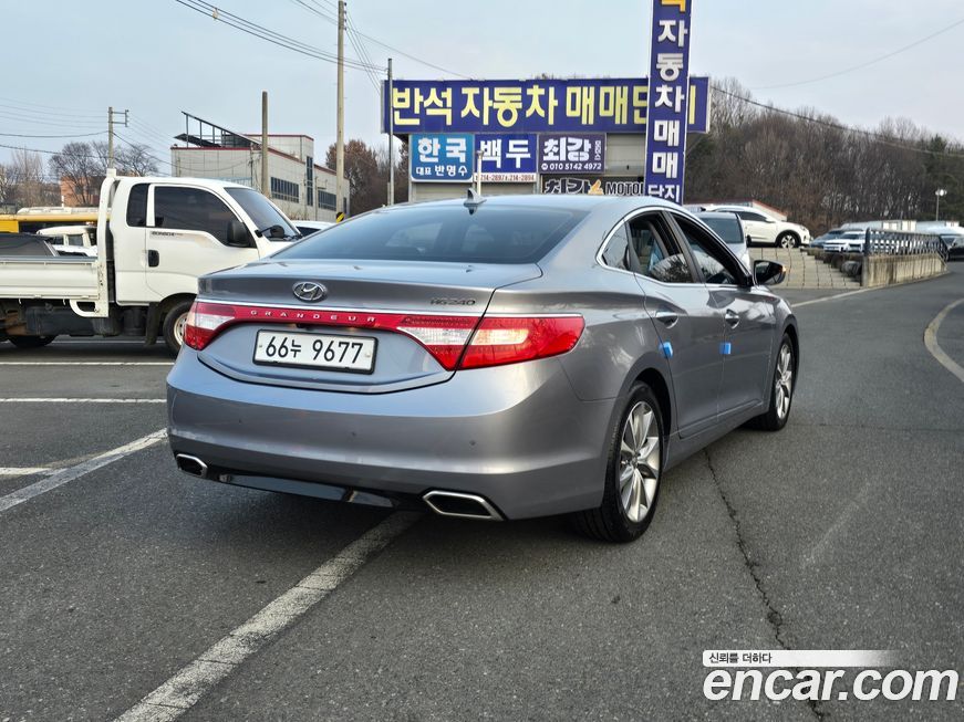 Hyundai Grandeur 2015