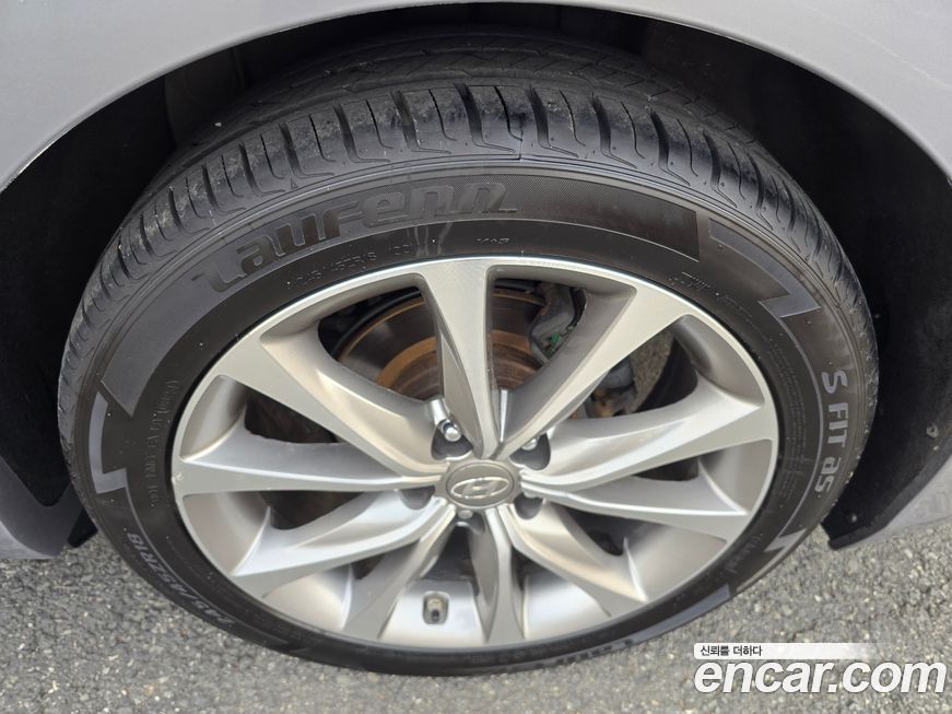 Hyundai Grandeur 2015