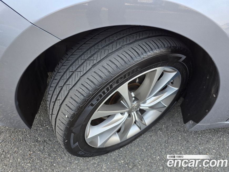 Hyundai Grandeur 2015