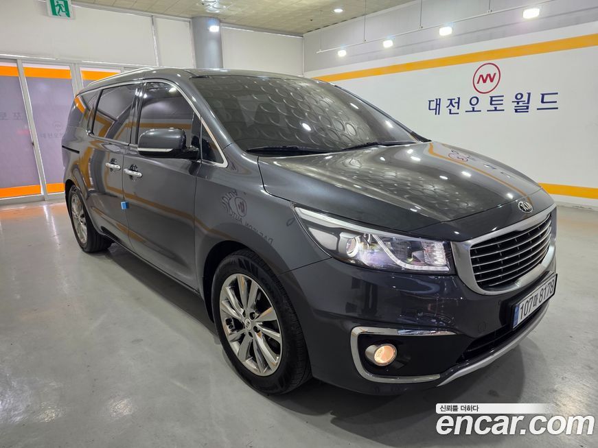 Kia Canival 2016
