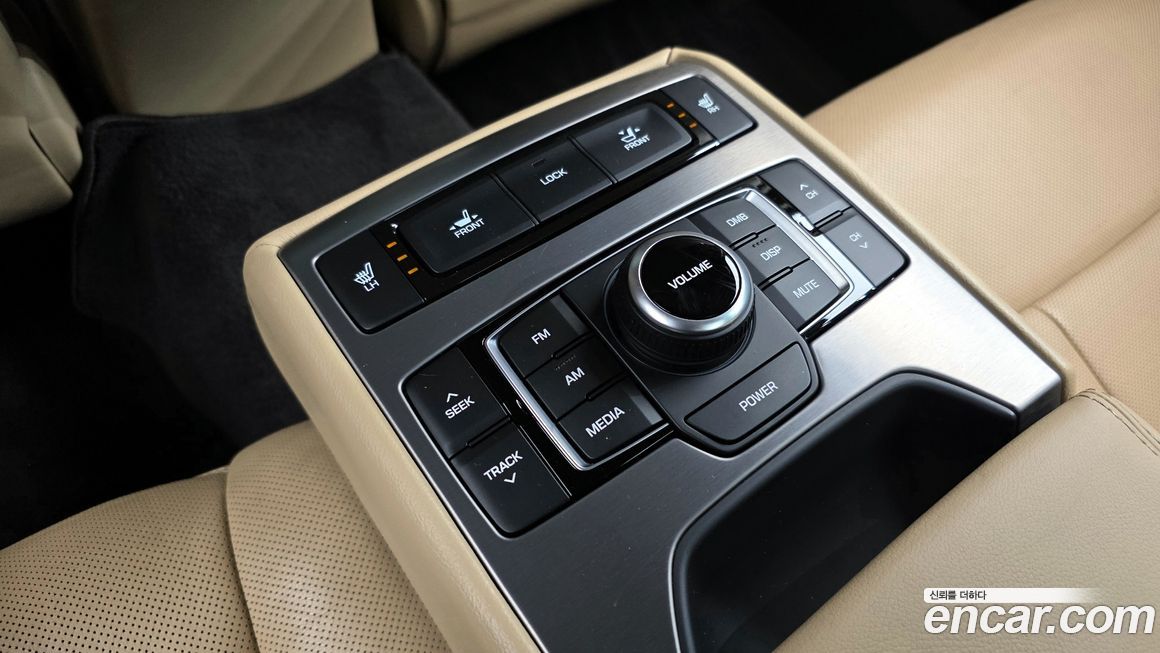 Hyundai Genesis 2014