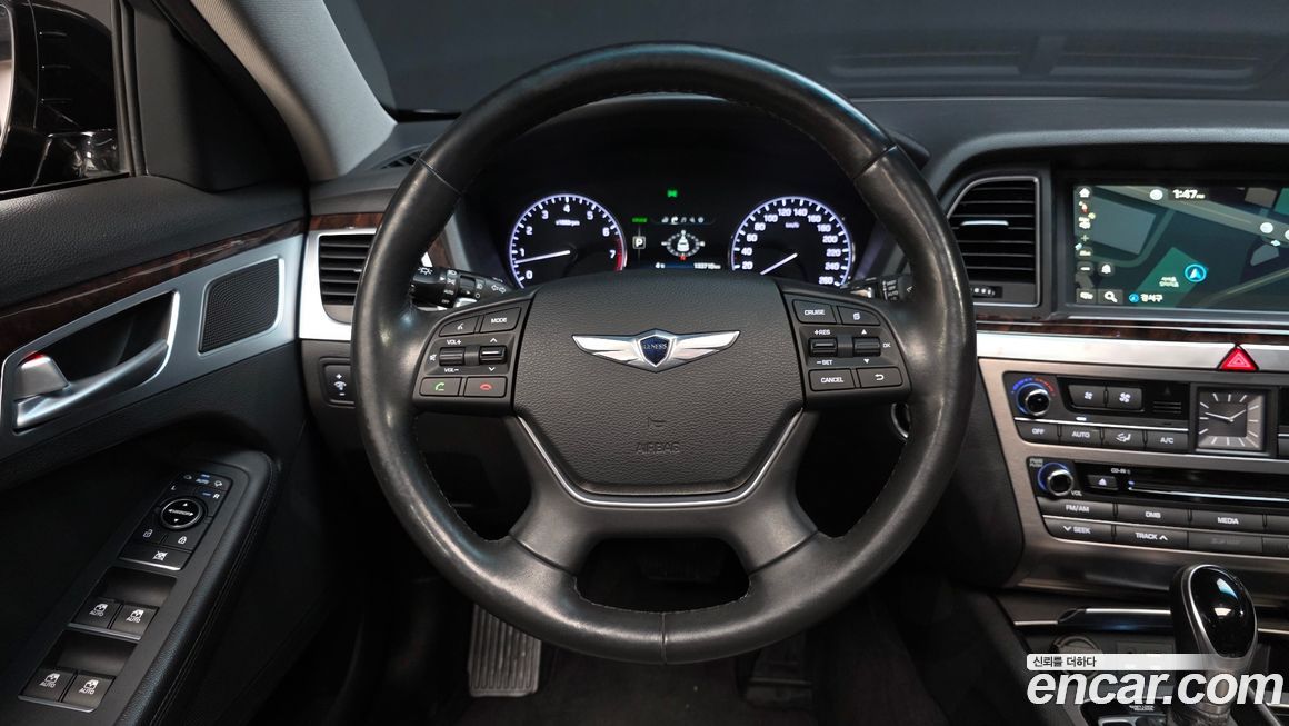 Hyundai Genesis 2015