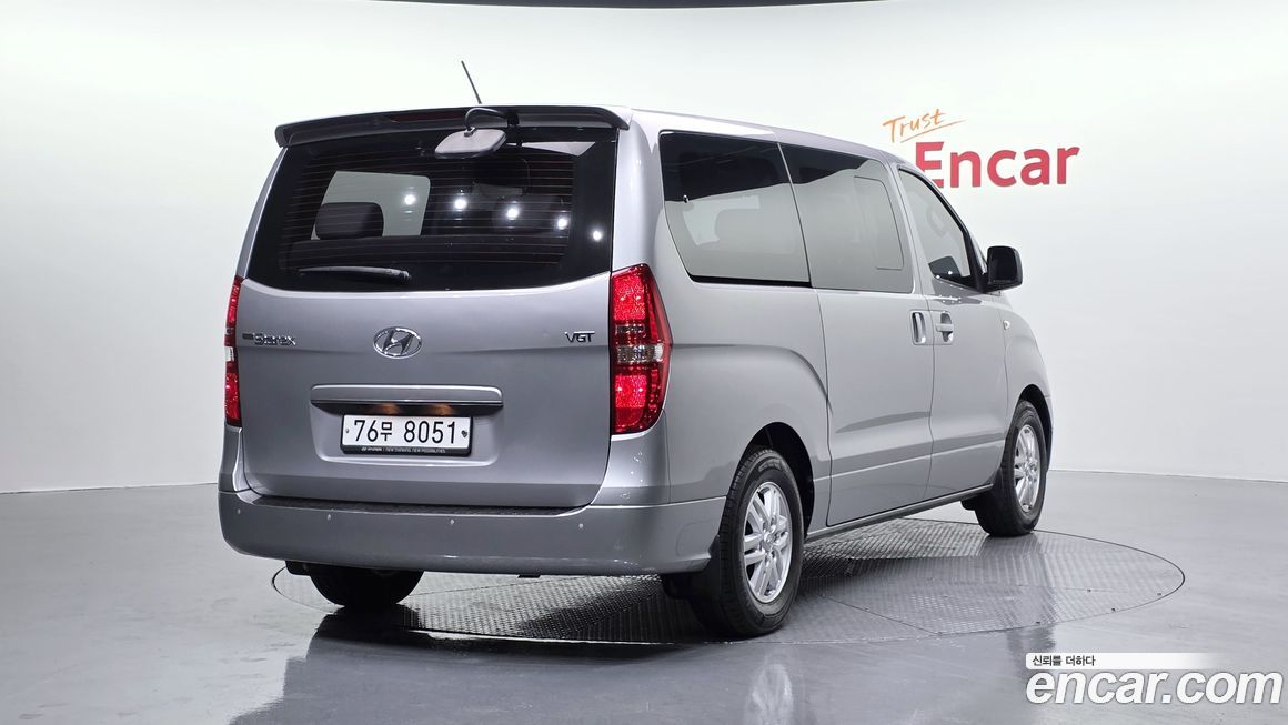 Hyundai Starex 2016