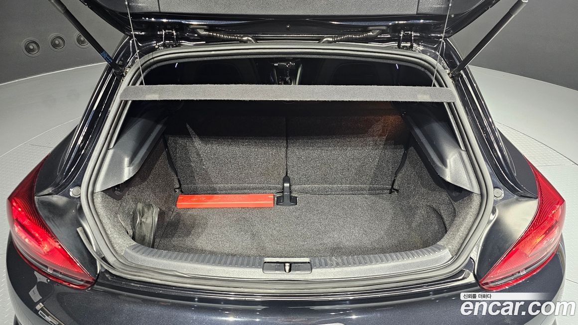 Volkswagen Scirocco 2013