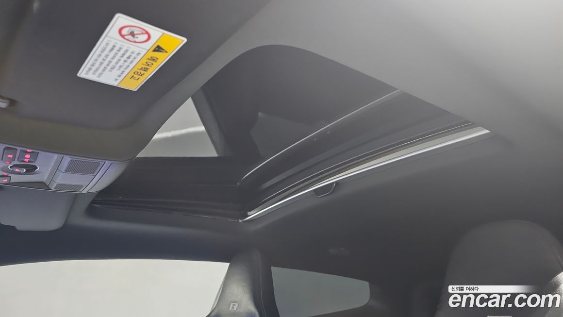 Volkswagen Scirocco 2013