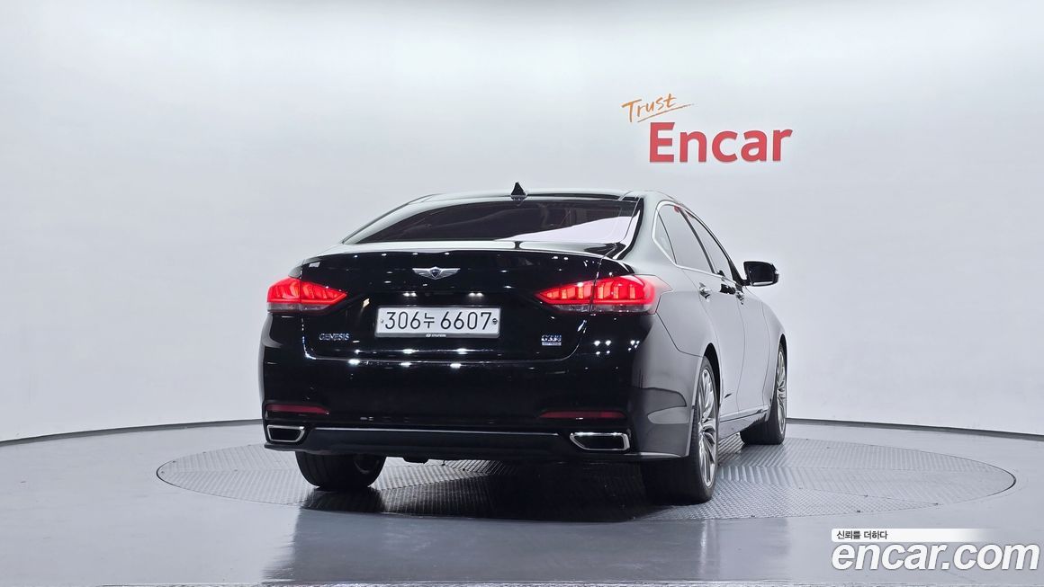 Hyundai Genesis 2016