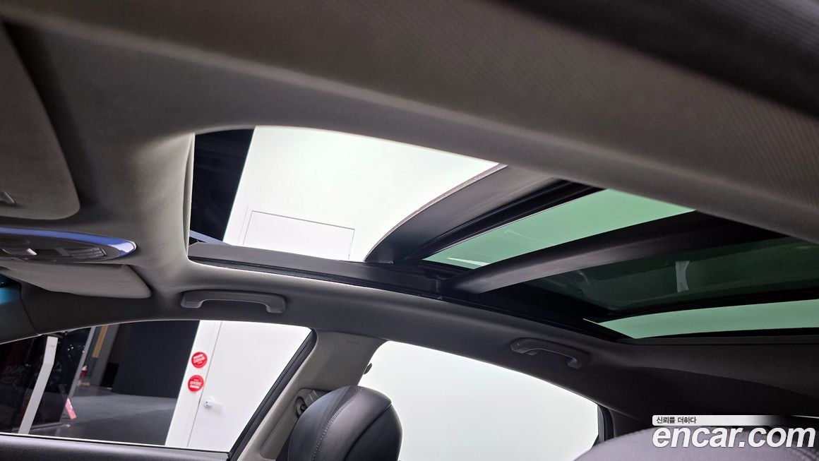 Hyundai Genesis 2016