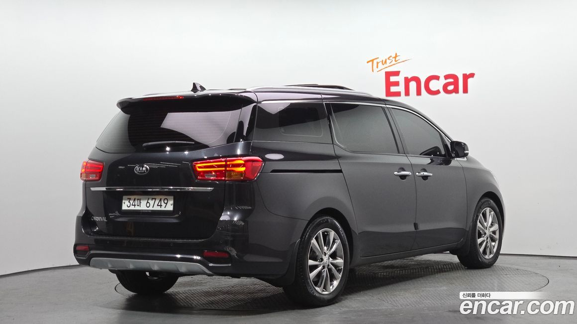 Kia Canival 2019