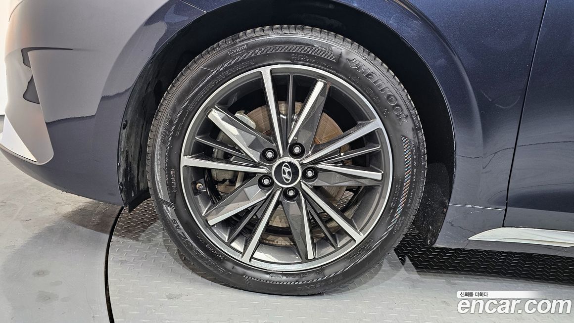 Hyundai Grandeur 2021