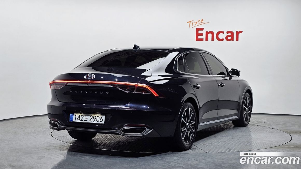Hyundai Grandeur 2021
