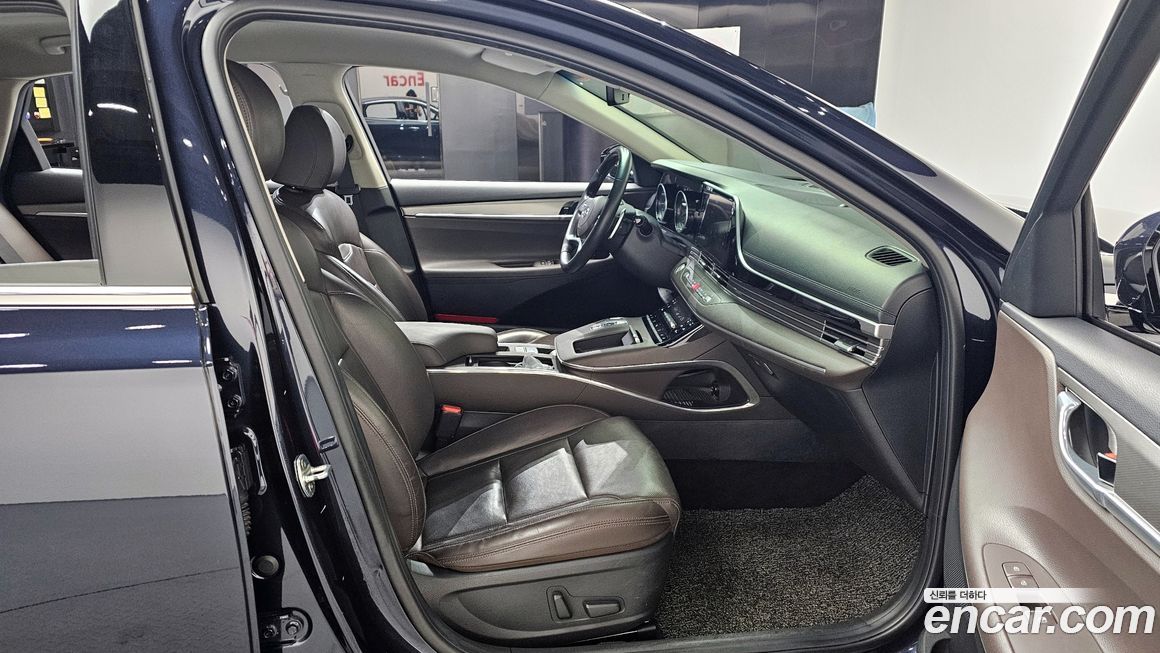 Hyundai Grandeur 2021