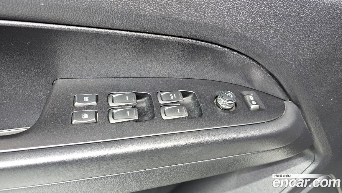 KG_Mobility_Ssangyong Rexton 2020